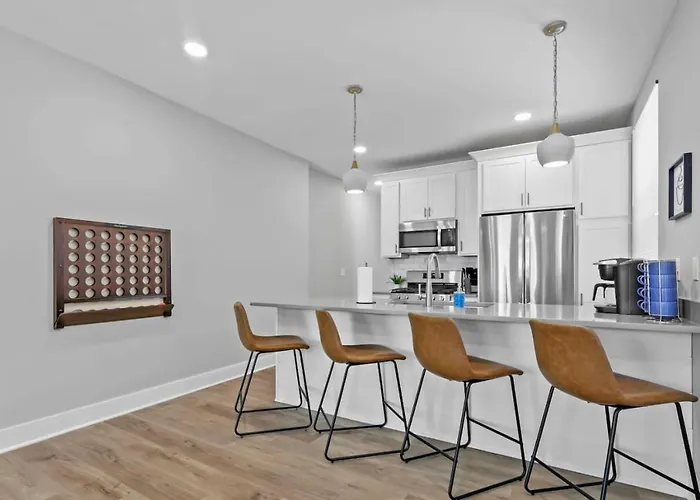 Holiday home Massive Downtown With Hot Tub Columbus